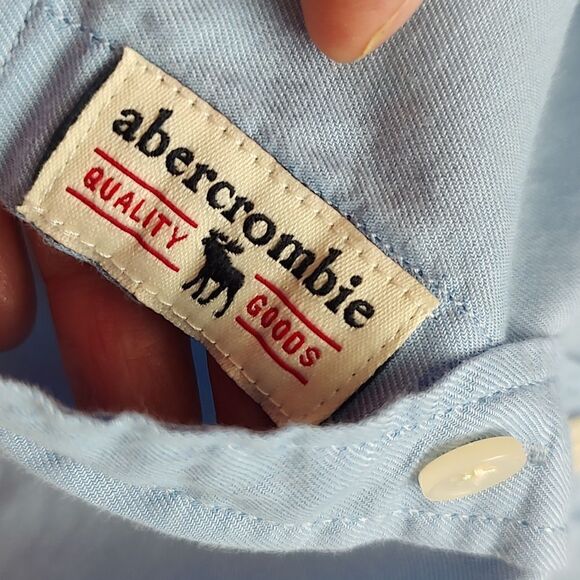 Abercrombie Fitch kids long-sleeve icon shirt  13/14 - Picture 9 of 10